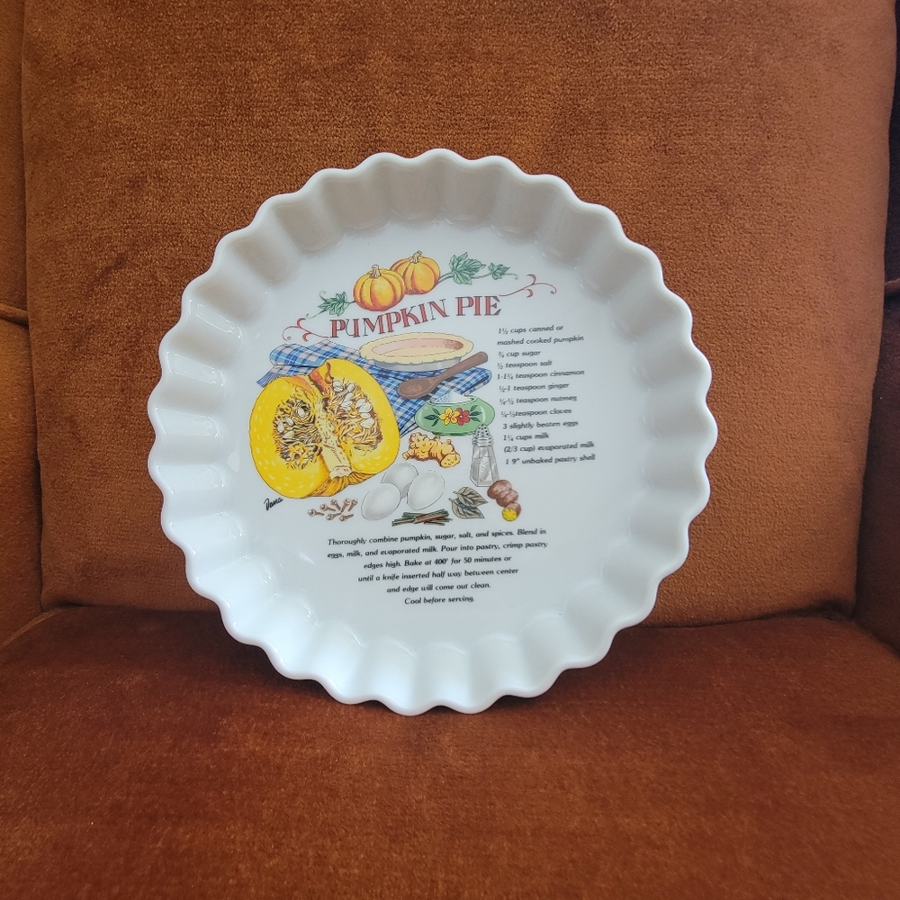 🎩Vintage Pumpkin Pie Dish with Ruffled Edge